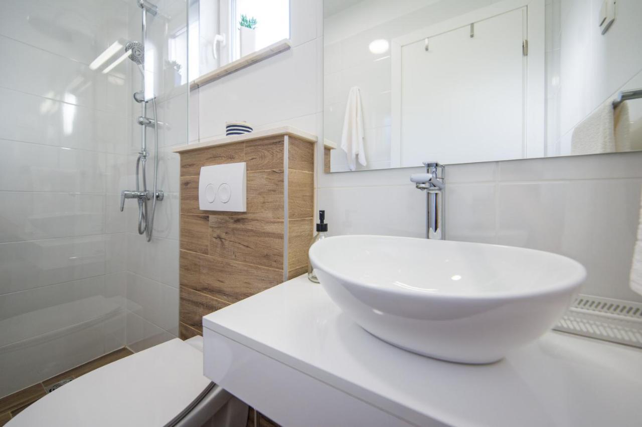 Camping Homes Grot กราดัซ ภายนอก รูปภาพ